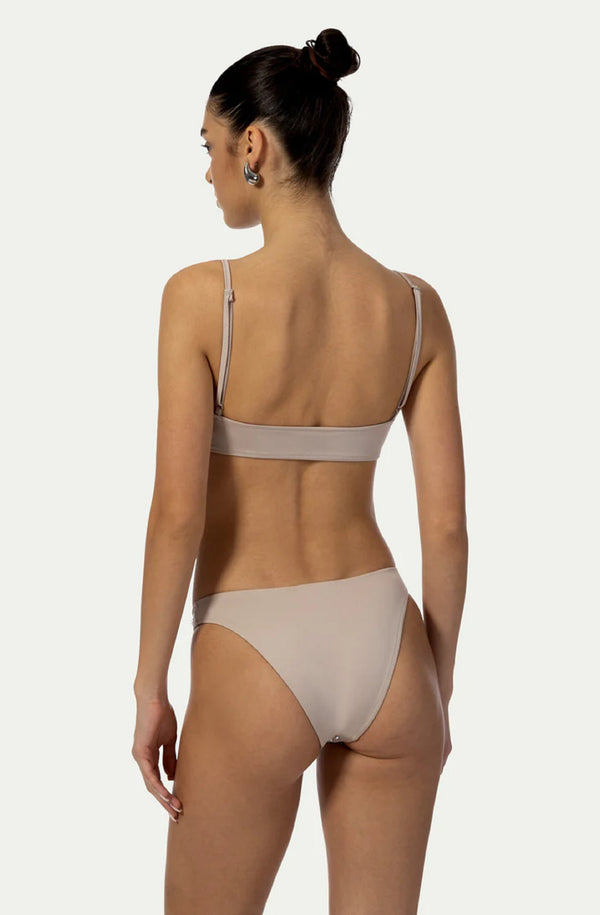 PARAMIDONNA Women Chiara Ivory Sporty Bustier Bikini
