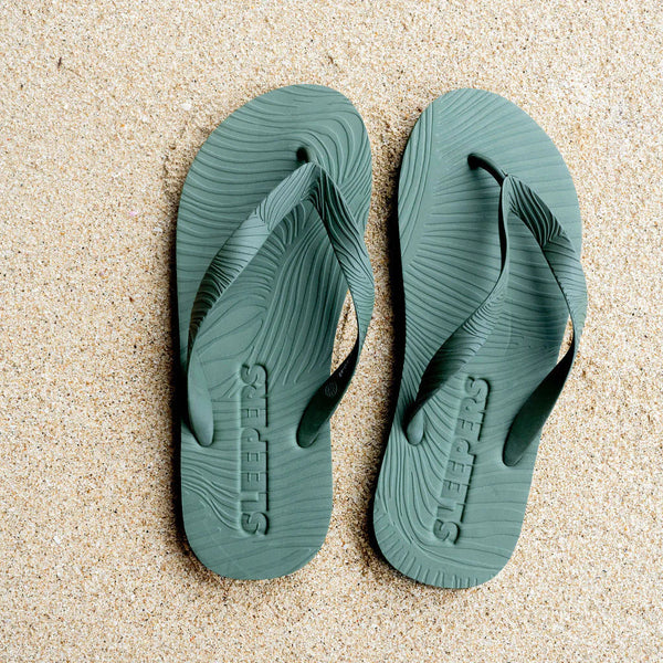 SLEEPERS Men Regular Green Flip Flops