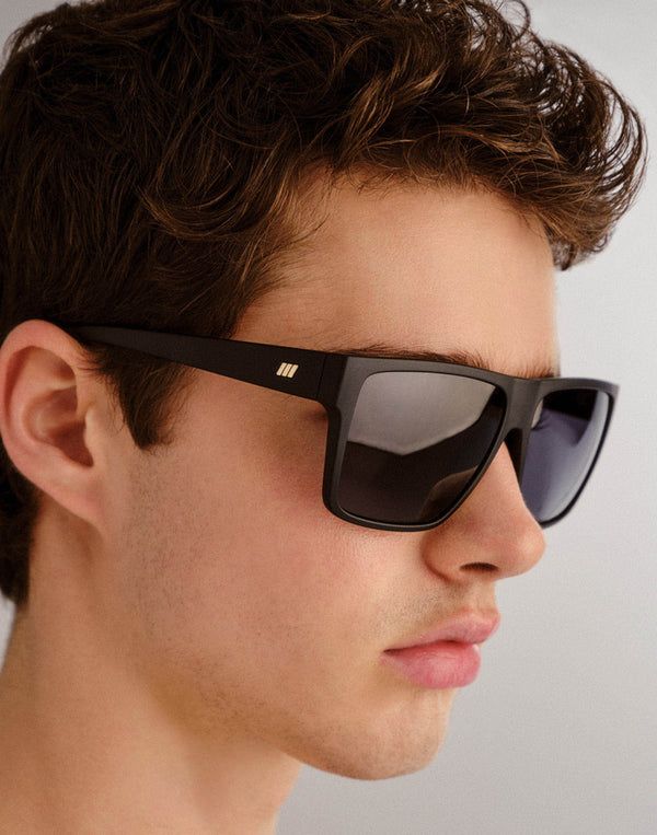 LE SPECS Men Dark Magic Tort Sunglasses