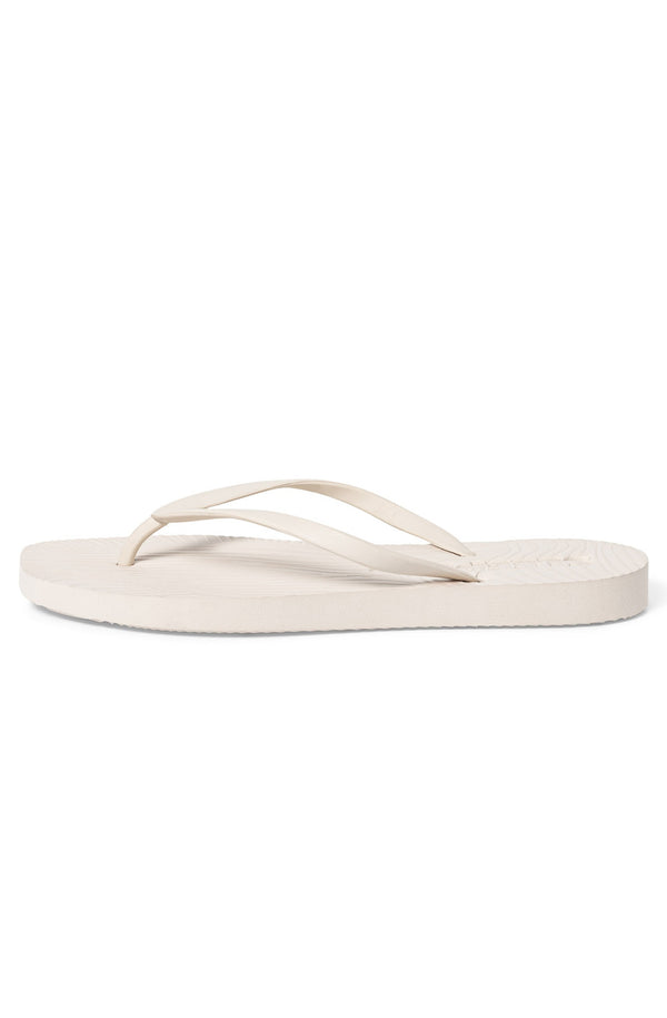SLEEPERS Women Tapered Eggnog Flip Flops