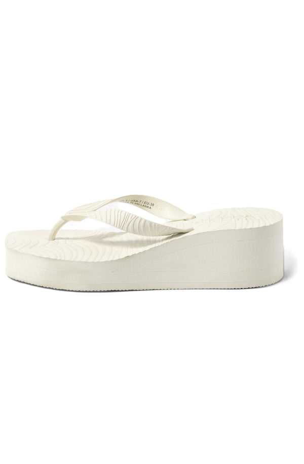SLEEPERS Women High Platform Eggnog Flip Flops