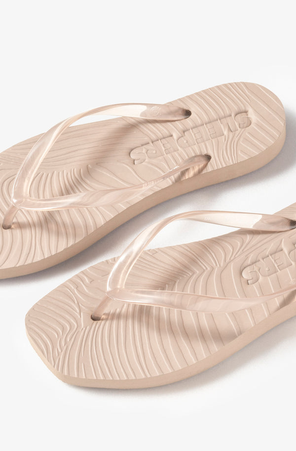 SLEEPERS Women Tapered Eggnog Transparent Flip Flops